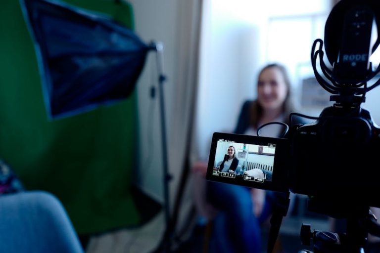 From Luxury to Low-Cost: Navigating Social Media Management in Style