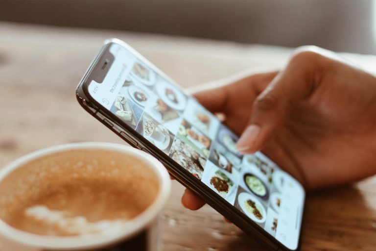 Unlocking the Art of Social Media Management: The Budget-Friendly Guide to Going Viral